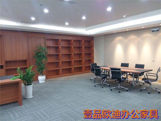 諾丁會議桌 諾丁會議桌