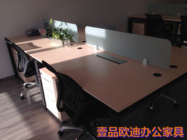 百思特工作位6_副本 百思特工作位6_副本