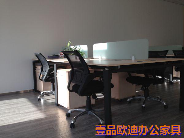 百思特工作位5_副本 百思特工作位5_副本