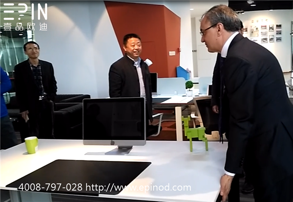 意大利客人體驗優耐系列班臺的分量 意大利客人體驗優耐系列班臺的分量