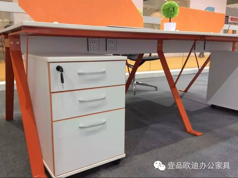 壹品歐迪攜新品亮相2015上海家具展！