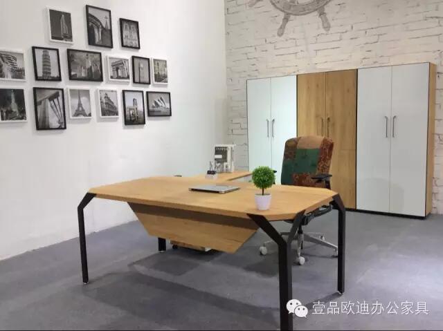 如何為辦公室挑選飾品擺件? 如何為辦公室挑選飾品擺件?