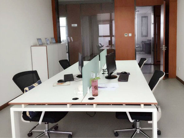 辦公家具廠家壹品歐迪關于辦公家具與地板如何搭配好看的幾點建議 辦公家具廠家壹品歐迪關于辦公家具與地板如何搭配好看的幾點建議