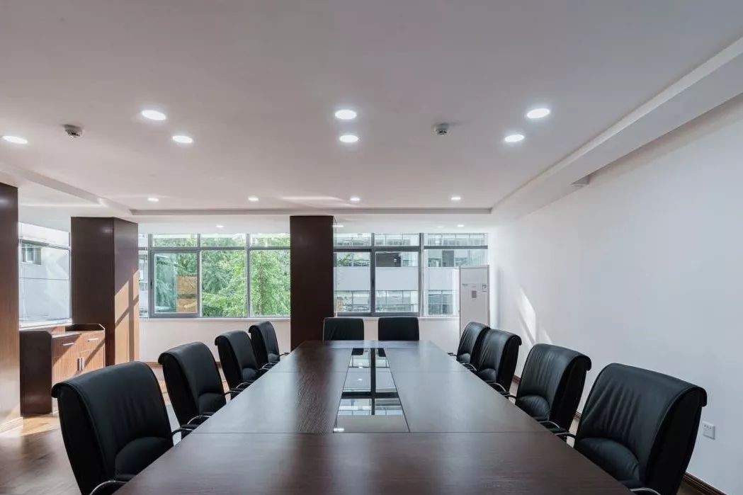 案例 | 優(yōu)雅舒適、親近自然——省委統(tǒng)戰(zhàn)部辦公樓